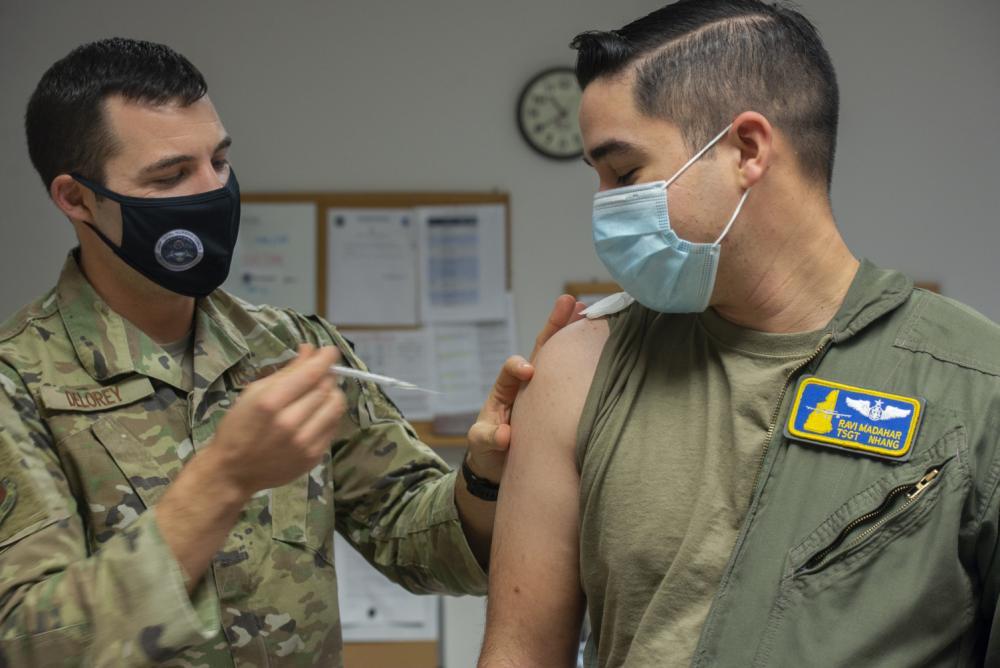 Does the National Guard have to follow Pentagon orders? Sometimes.