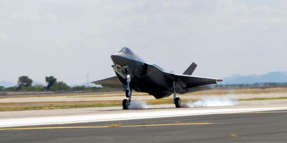 Air Force gets 100th F-35