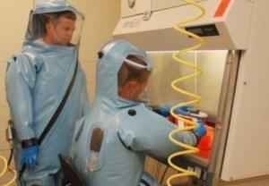 Stateside Ebola team starts training today