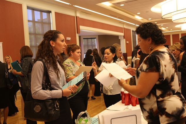 Is this military spouse federal hiring authority working? Feds — and spouses — want to know