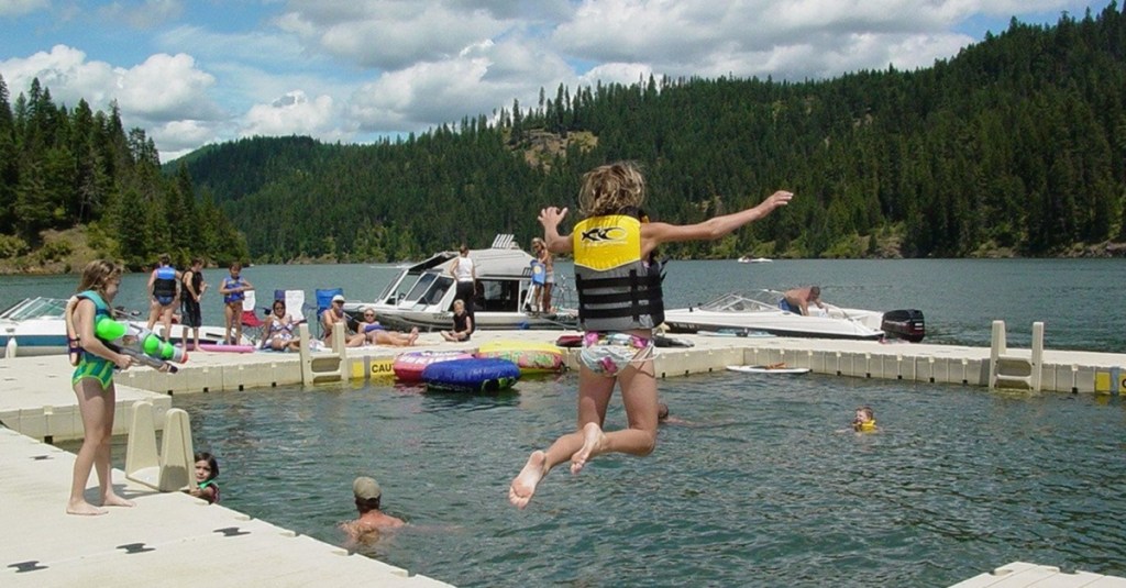 How military families can travel smart (and save!) this summer
