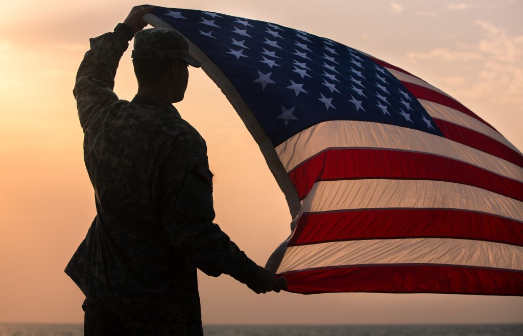 Stranger buys plane ticket to reunite soldier with his family
