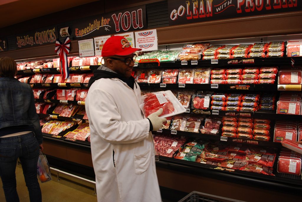 Commissary sales drop for 4th straight year