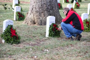 $30M military wreath charity buys solely from its founders’ farm