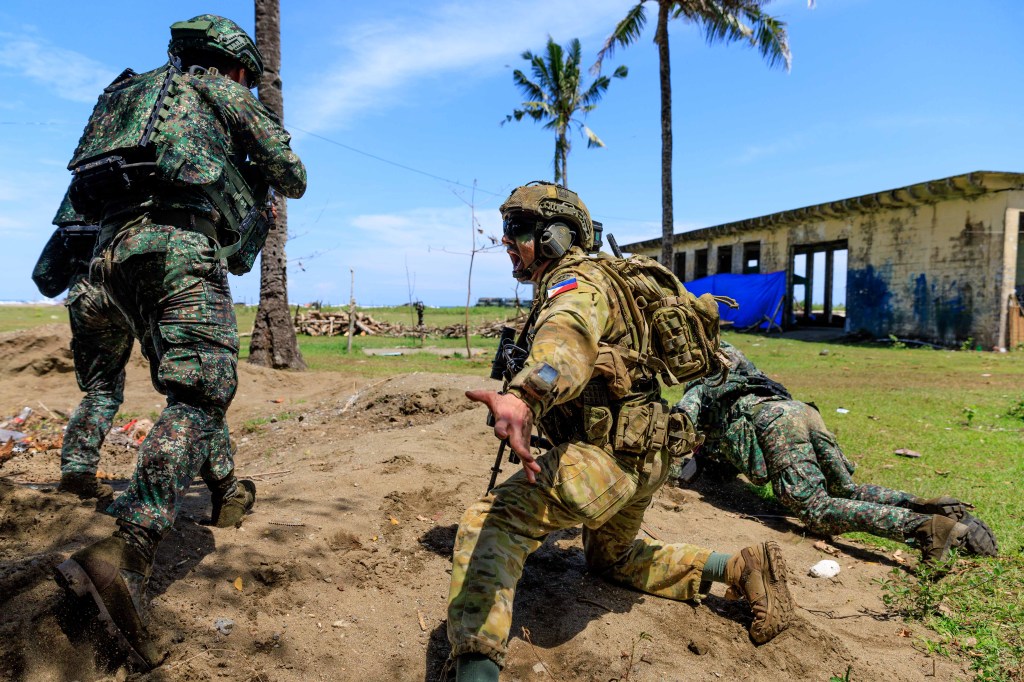 Australia targets major spending boost for Asia-Pacific defense