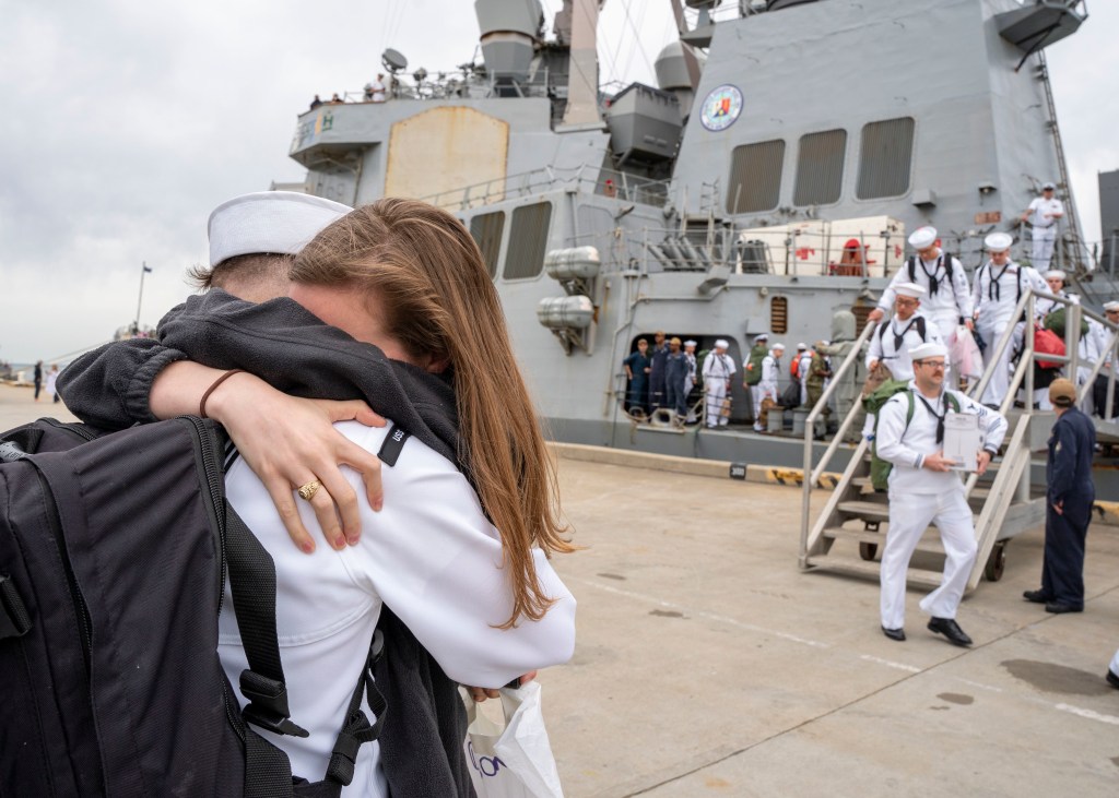 Destroyers Mitscher, The Sullivans conclude surge deployments to 6th Fleet