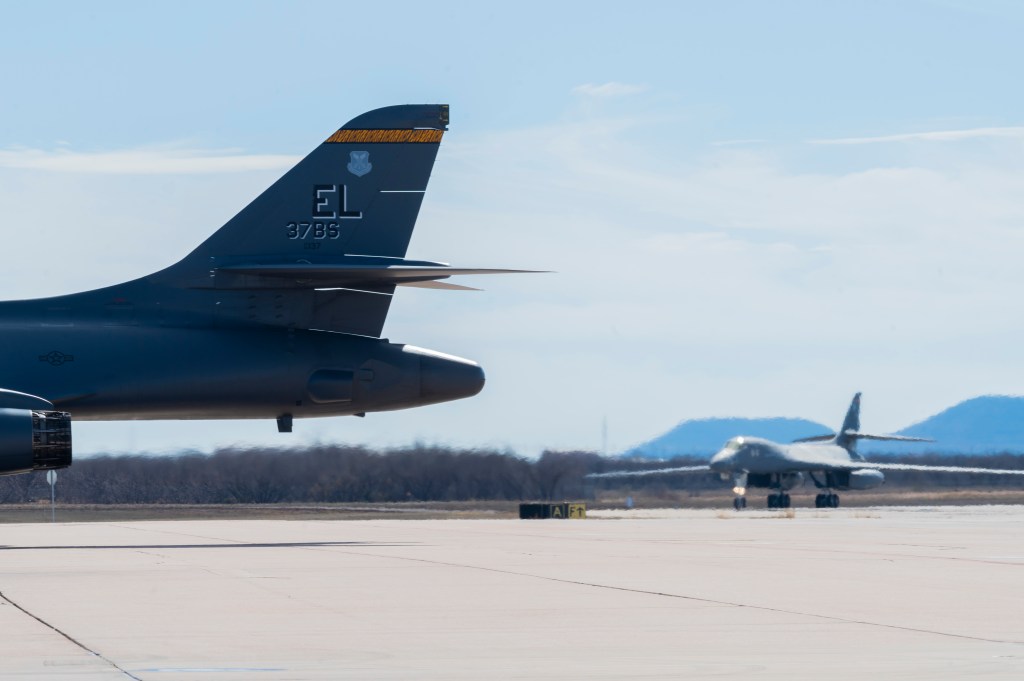 Ellsworth AFB moves B-1 bombers to Texas amid crash probe