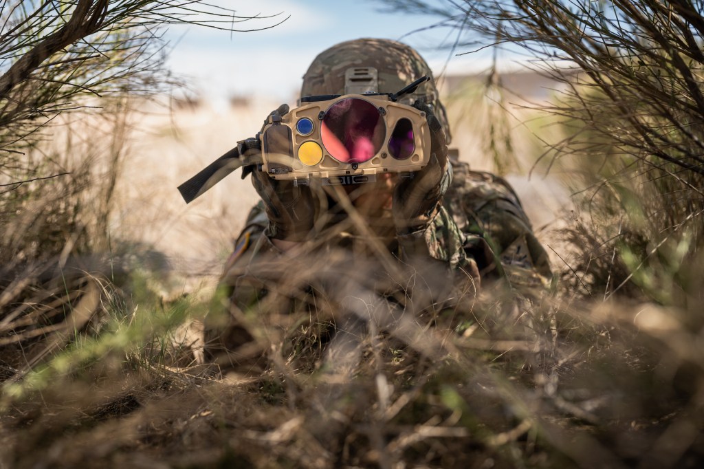 Leonardo, Elbit units to prototype targeting device for US Army