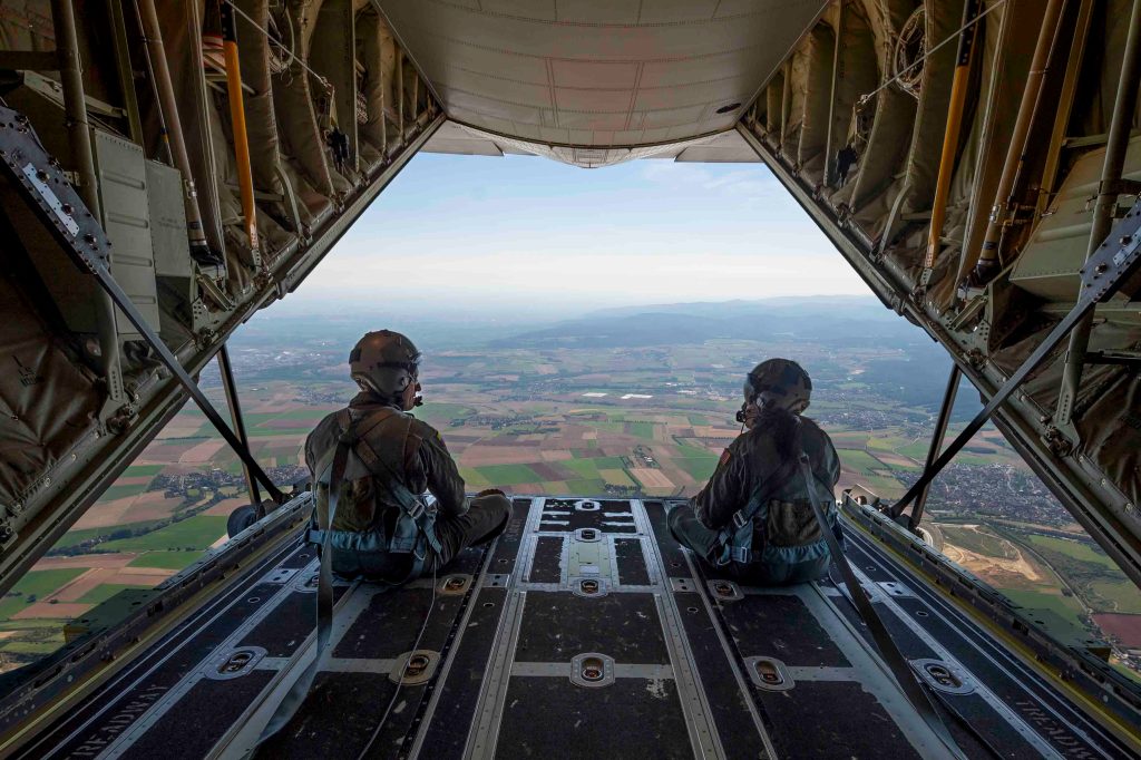Latino vets more likely to reach economic milestones than peers