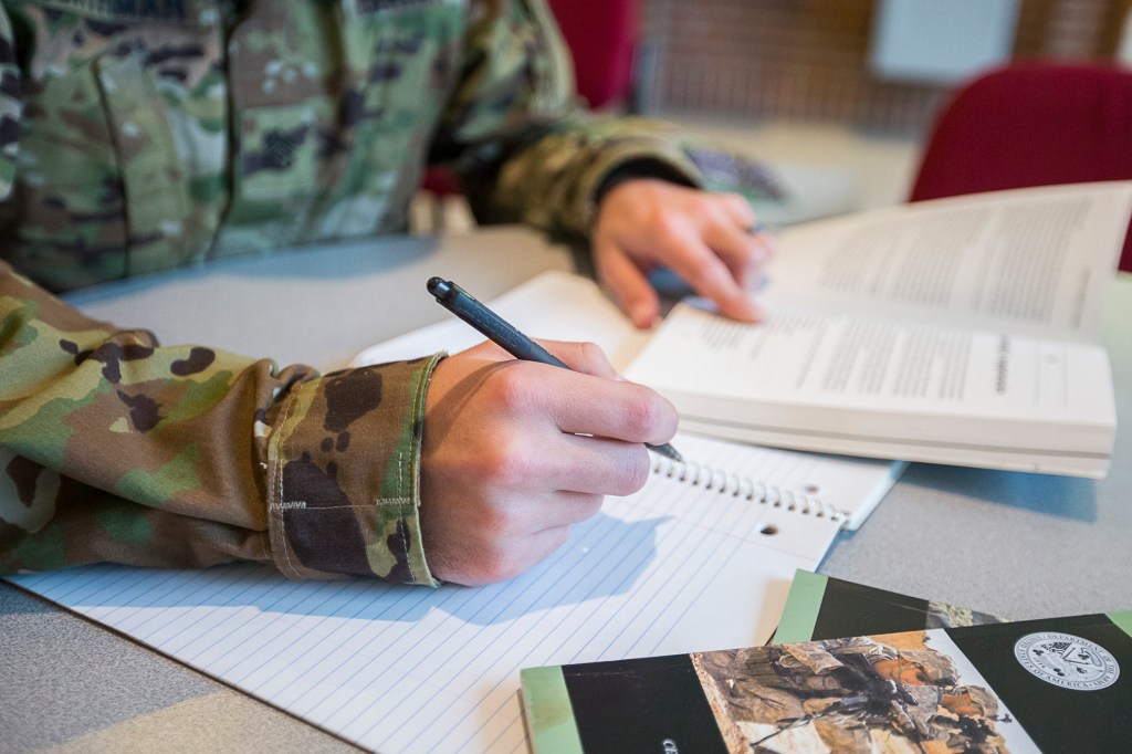 Soldiers promised reimbursement after plagued start of new Army school assistance system