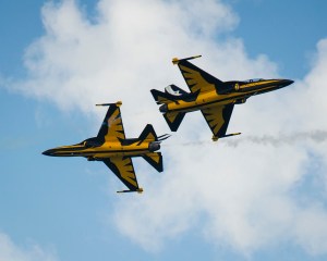 South Korean T-50 catches fire at Singapore Airshow