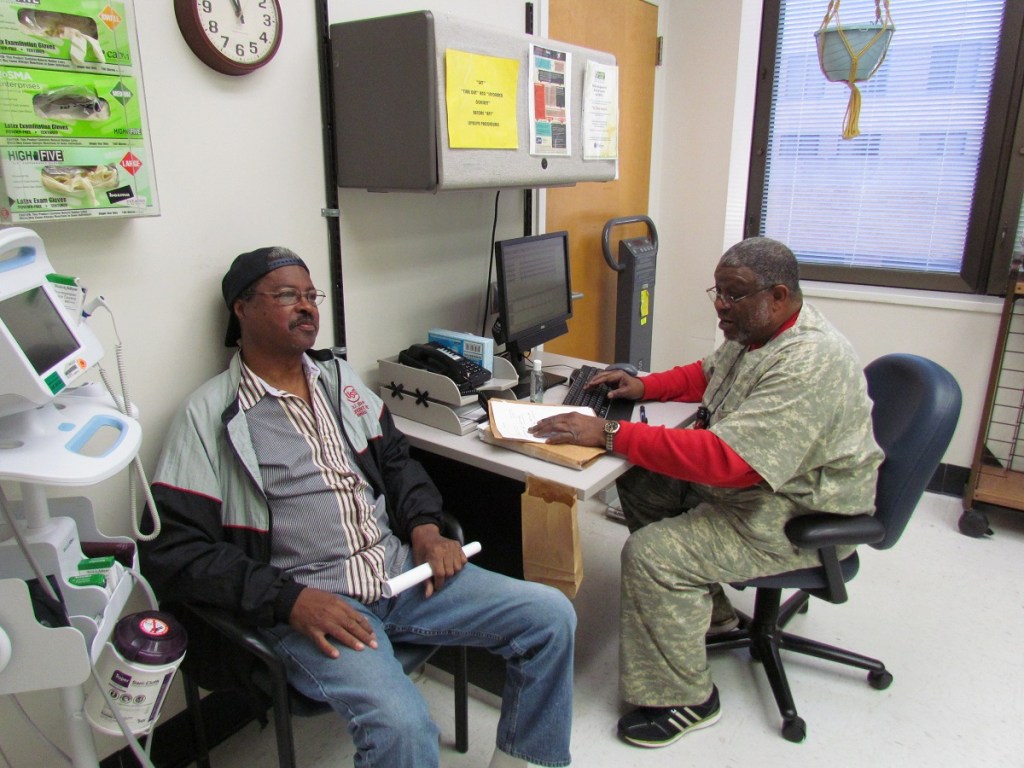 Veterans are cutting back on smoking and drinking, but they still face significant health risks