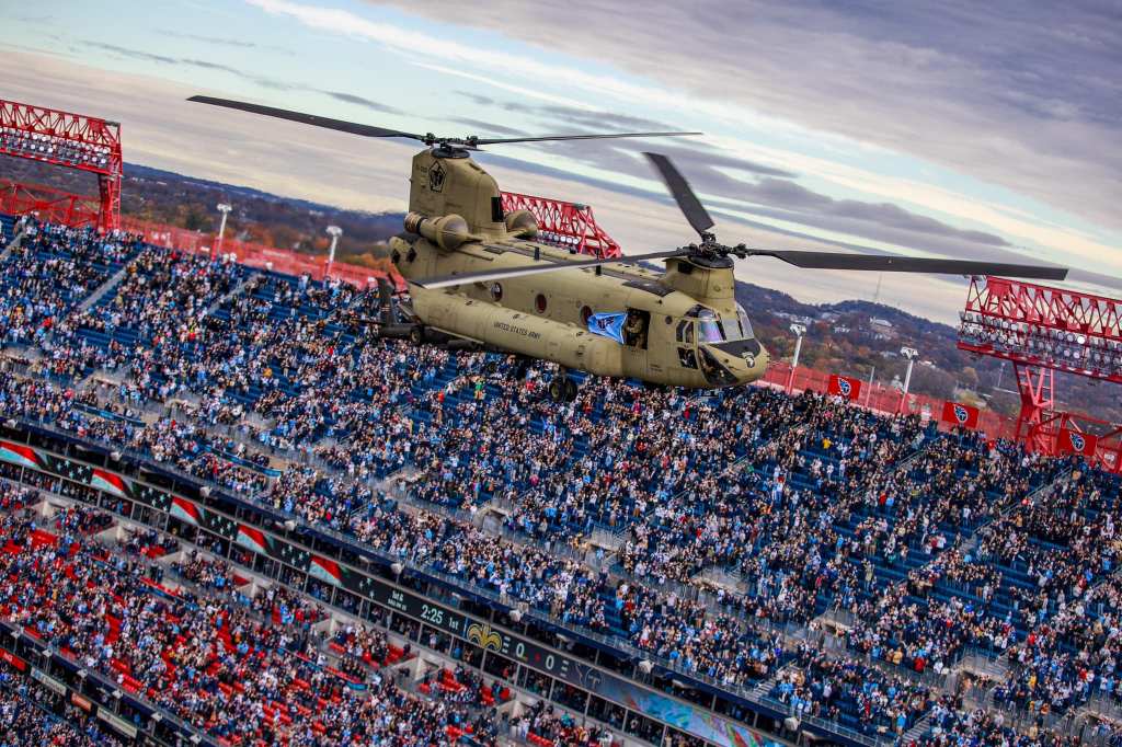 Army launches inquiry into startling NFL game flyover by Fort Campbell pilots