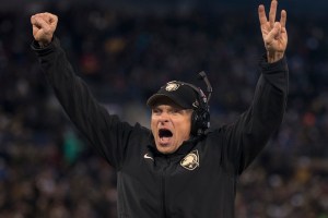 Army football coach Jeff Monken signs contract extension