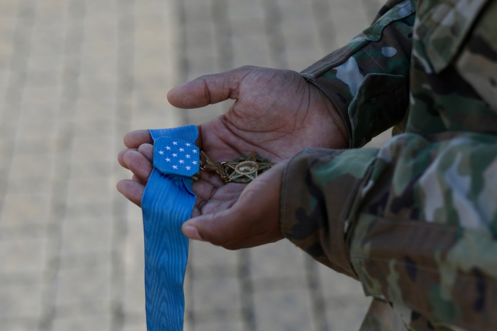 Congress authorizes Medal of Honor for 5 soldiers and awards upgrade for 4 Black Hawk Down troops