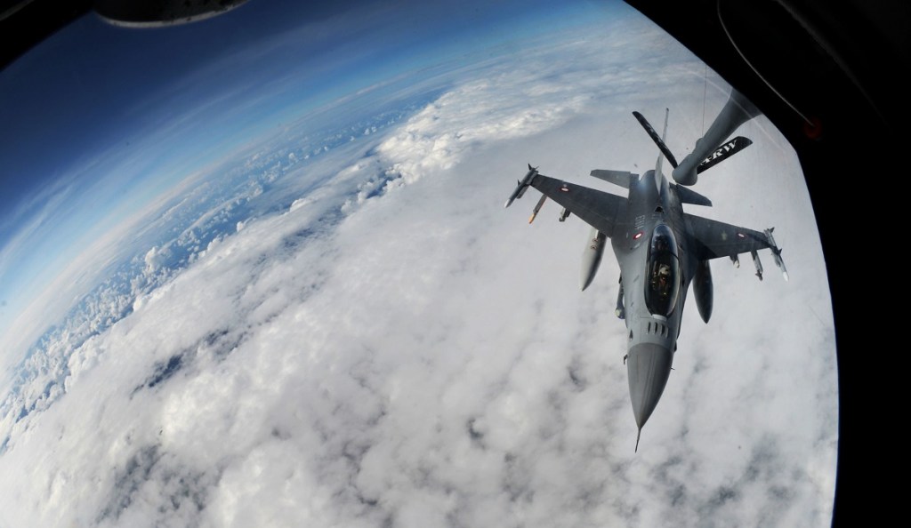 Danish defense minister not worried about trade war impact on buying US weapons