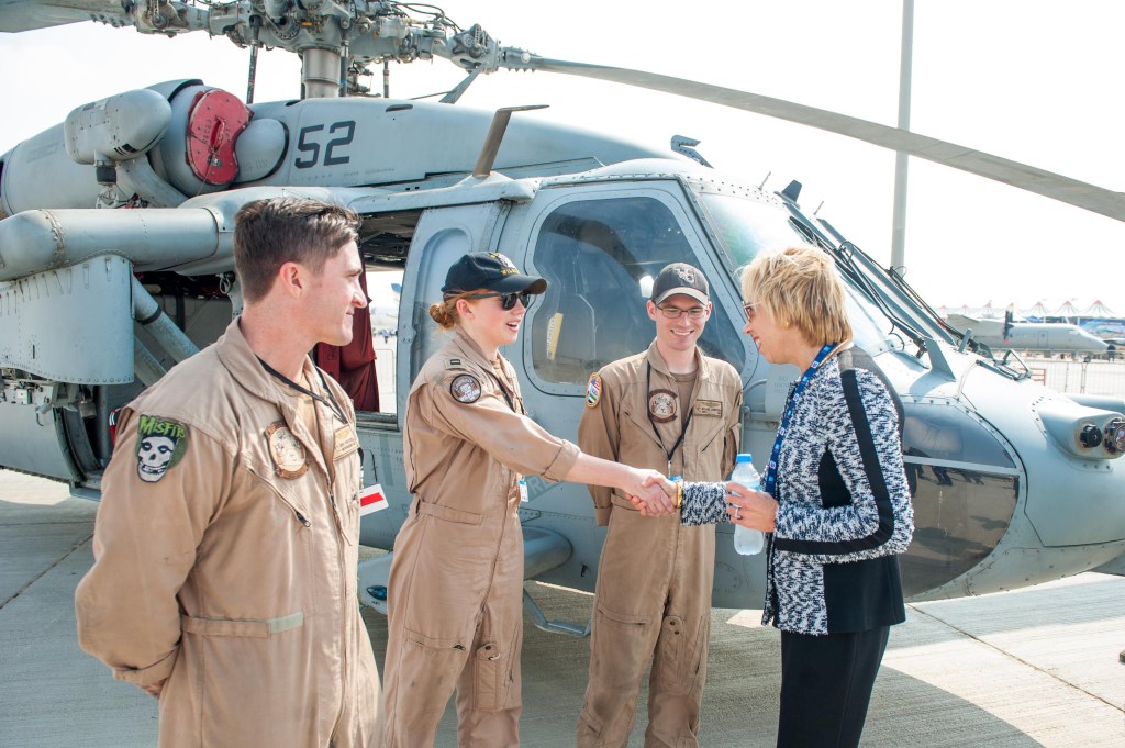 Policy shift: DoD is pushing major program management back to the military