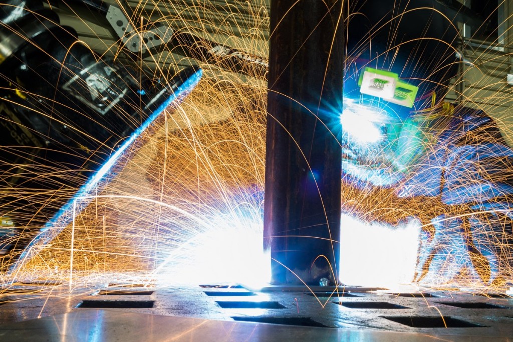 3 lessons for industry from the Defense News Top 100 list