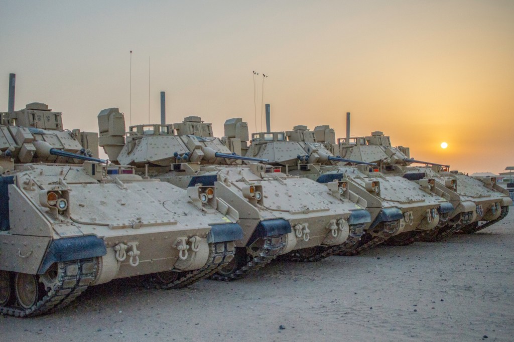 US Army to choose whether it’ll pursue a hybrid Bradley vehicle in FY23