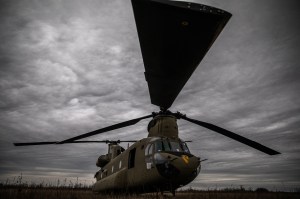 Singaporean CH-47F helo spotted in Delaware, with registration data suggesting 16 are on order