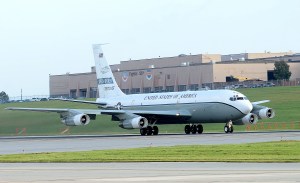 Top Dems warn Trump against US pullout of Open Skies Treaty