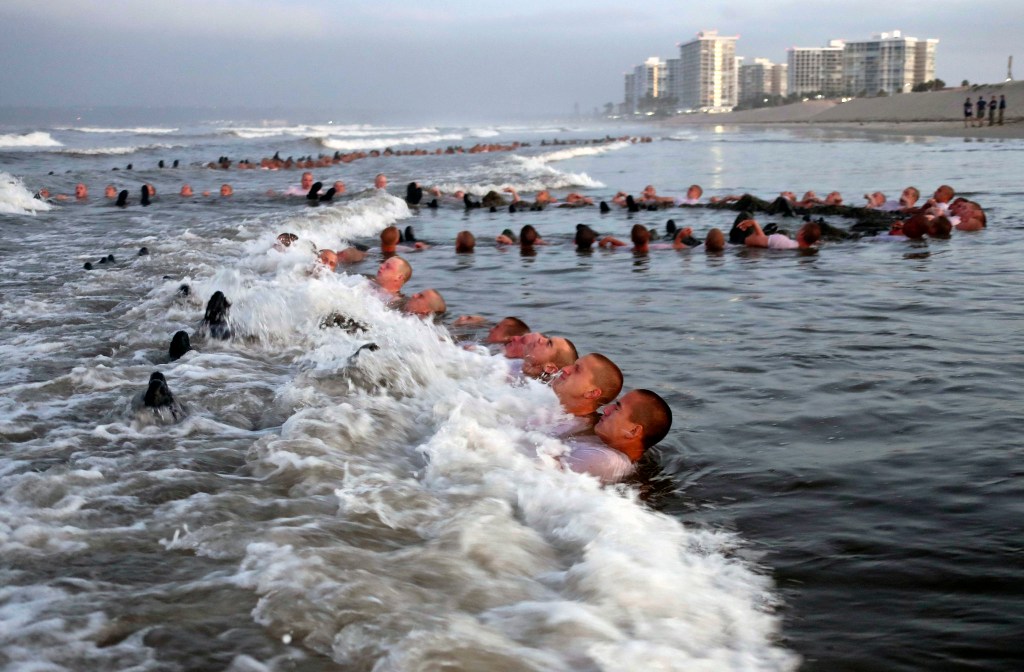 Navy SEAL recruits resume training while social distancing
