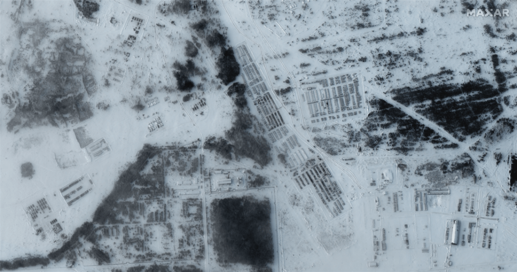 Satellite images show more Russian troops, equipment near Ukraine