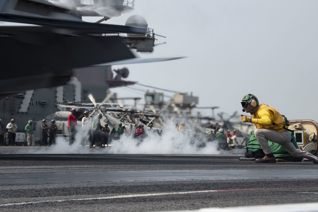 Carrier Ronald Reagan conducts air operations in South China Sea