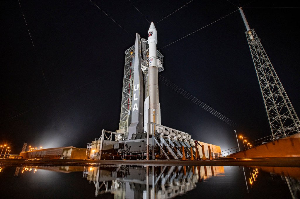 Liftoff to orbit in under an hour: Space Force launches missile warning satellite