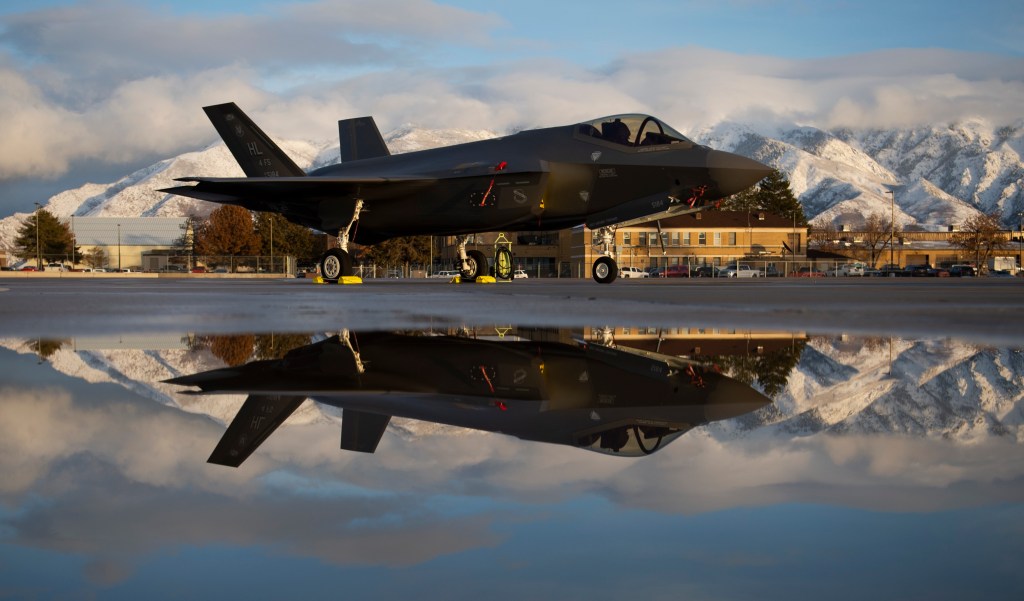 Here’s how F-35 technology would be compromised if Turkey also had the S-400 anti-aircraft system