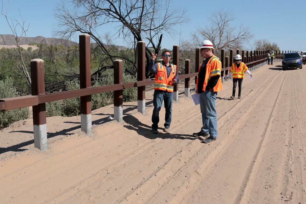 US leaders debate using Army Corps of Engineers in coronavirus fight