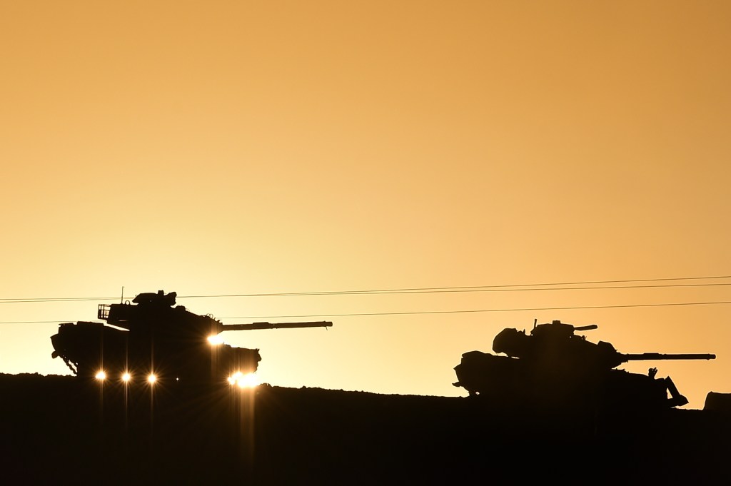 Turkish military buildup in northern Syria threatens Raqqa operation