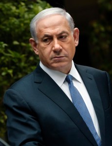 Israeli Officers Warn Against Punishing Palestine Authority