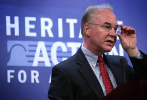 Price to stop private plane use on business during review