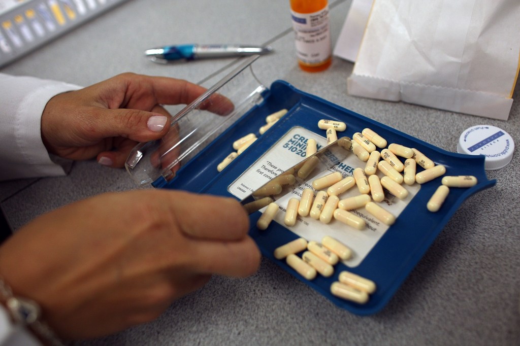 100 lawmakers question changes affecting access to Tricare pharmacies