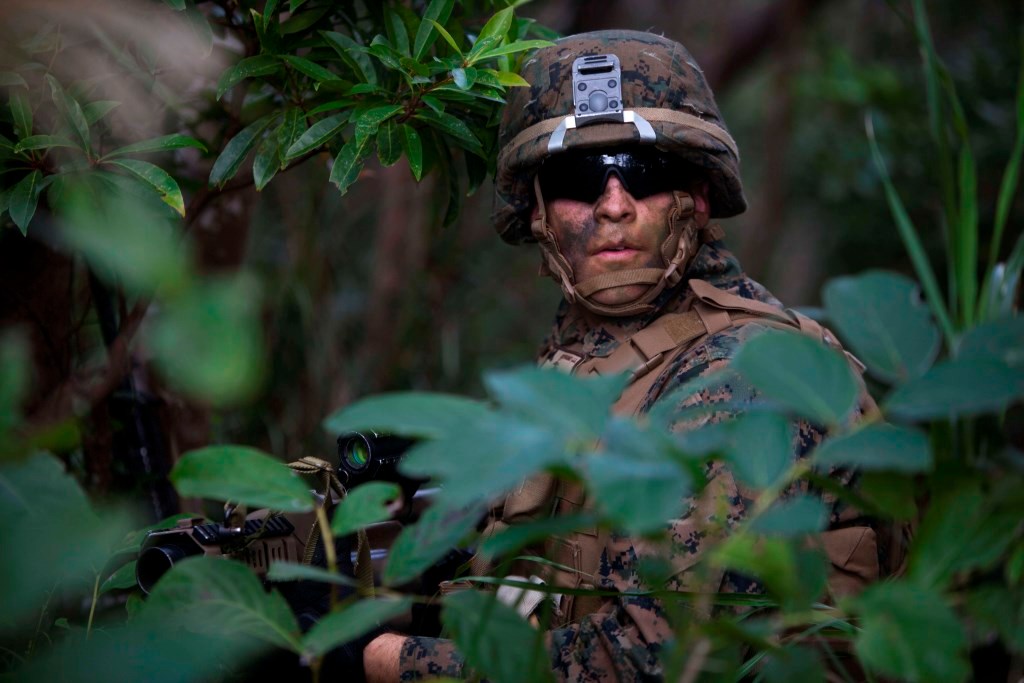 New vaccine regs for airmen, Marines in Asia