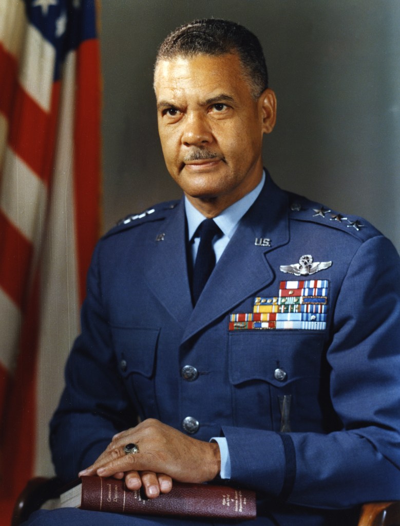 West Point barracks to honor Tuskegee Airmen leader