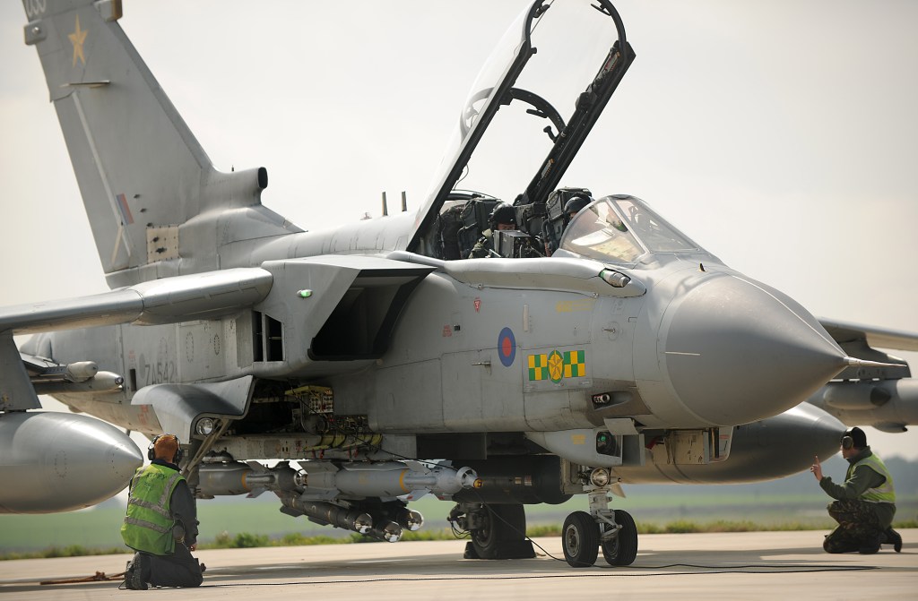 U.K. looking to increase weapons stockpiles