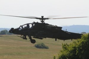 Apache attack helicopters in Japan will get new sensors