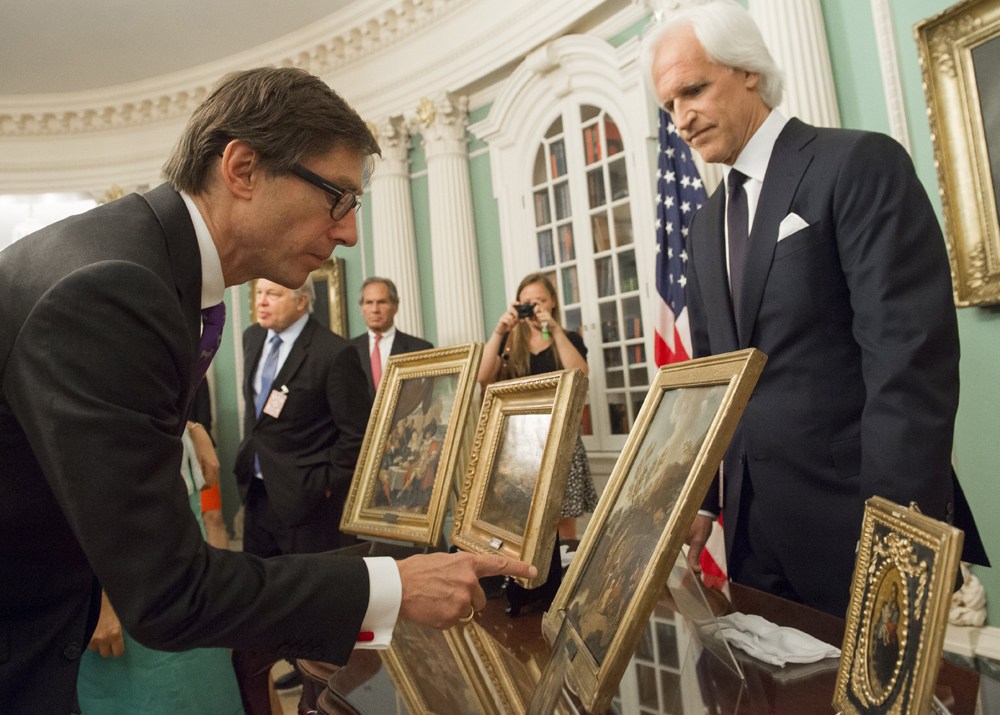 Five paintings missing since WWII returning to Germany