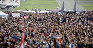 US Returns to Paris Airshow With Large Ground Displays