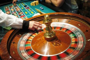 What federal agencies can learn from the MGM and Caesars cyberattacks