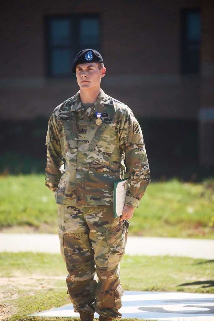 Soldier’s Medal for officer who saved 2 in river rescue