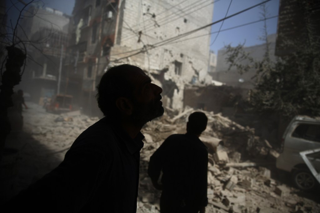 DoD lowers vetting standards for Syrian rebel training program