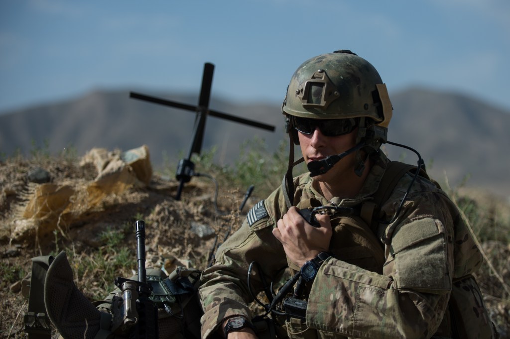 Obama extends Afghanistan mission into 2017