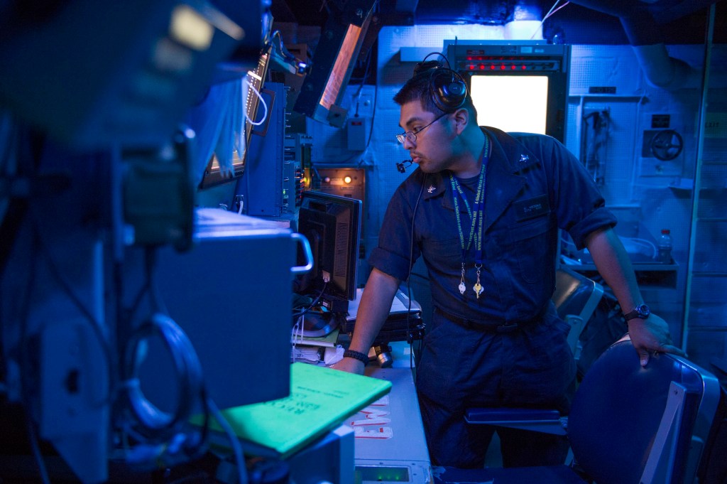 BAE wins Navy electronic warfare research contract