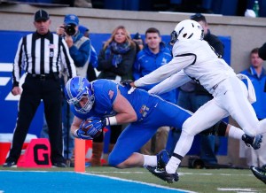Griffin, Roberts lift Air Force to 20-3 win over Army