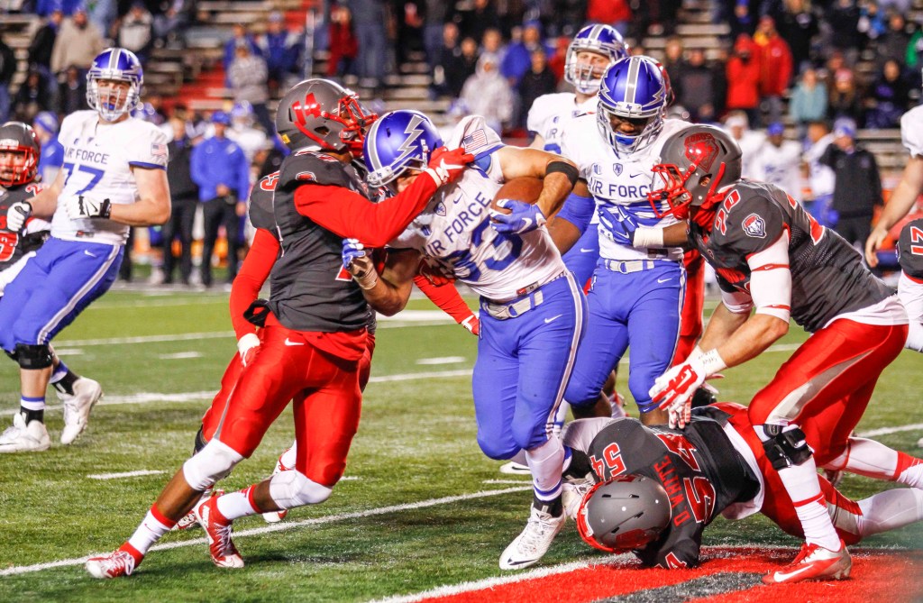 Air Force fails to stop New Mexico’s big plays, loses 47-35