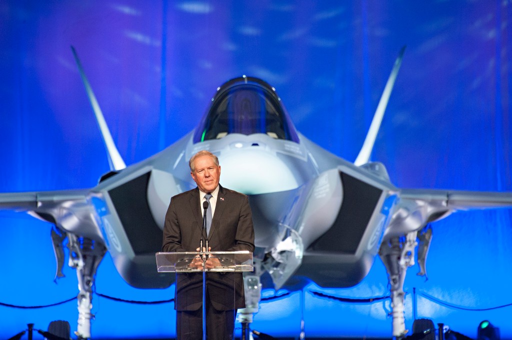 Budget ’17: Pentagon planning cuts in production, R&D