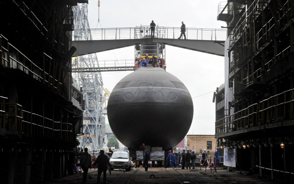Russian Submarine Hits Targets in Syria